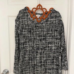 Lularoe Medium Black/White Longsleeve Dress
